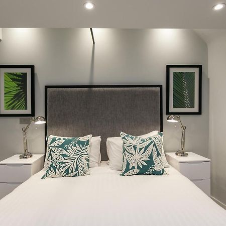 Апартаменты Urban Chic - Wellington Лондон Экстерьер фото